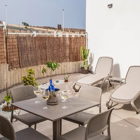 Home2book Coastal Calm Eras Patio Rooftop